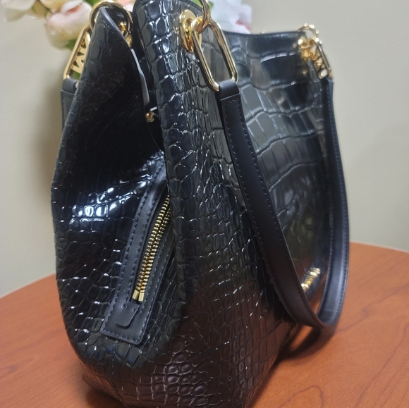 MICHAEL KORS Kensington Large Embossed Handbag Black - Picture 15 of 16